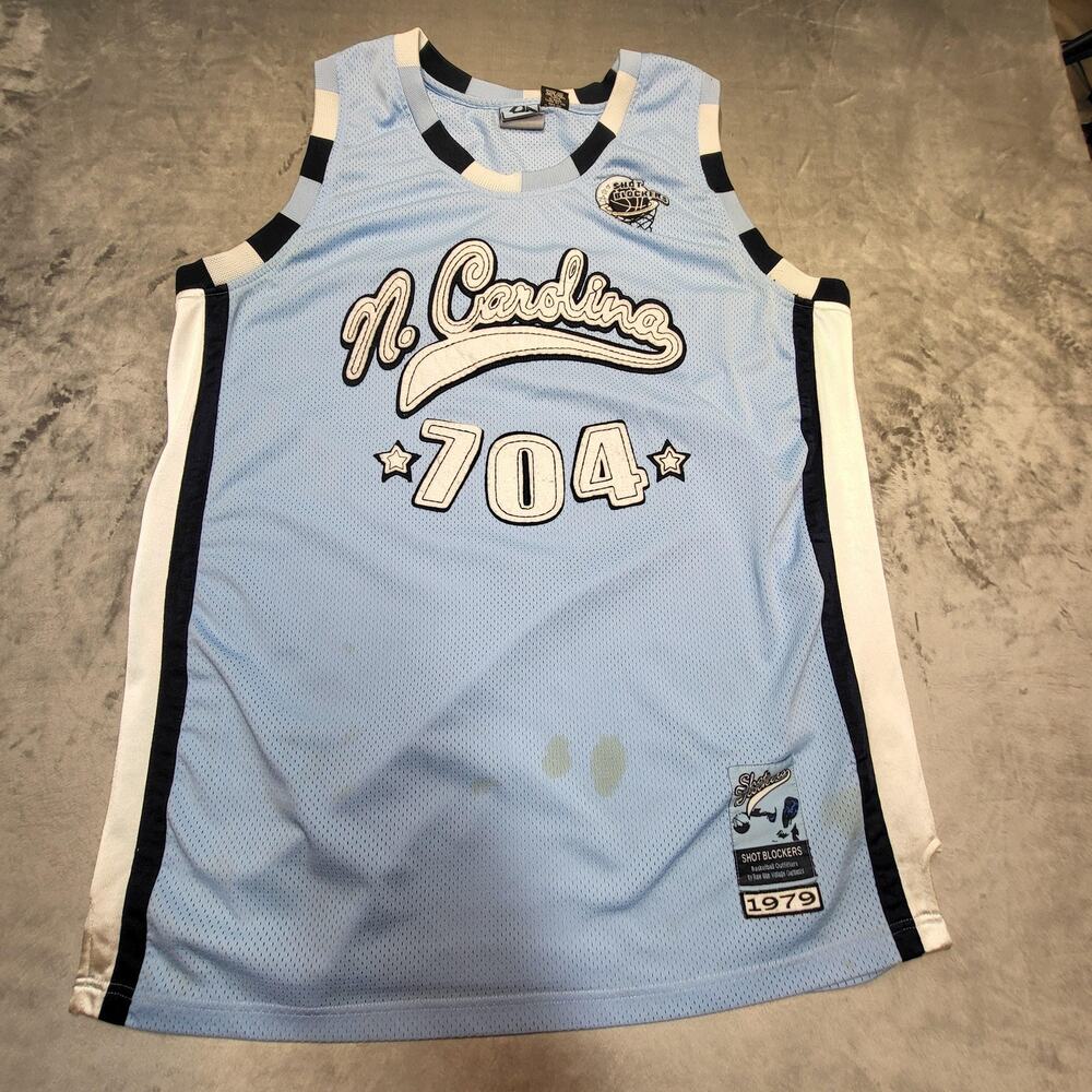 North Carolina Basketball Jersey Mens 2XL Blue NCAA Shot Blockers 1979 Raw Blue